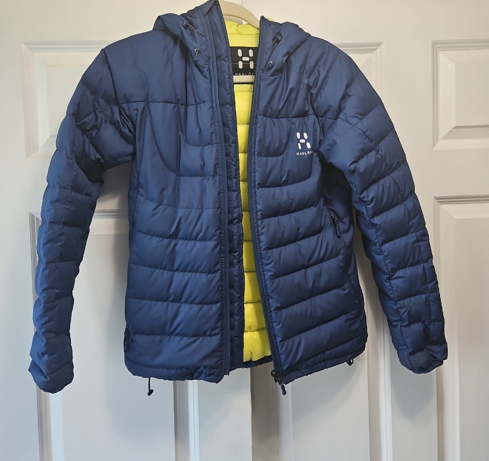 HAGLOFS Blue and Yellow Puffer Jacket with Hood and Quilted Design